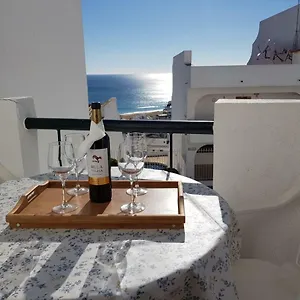  Apartment Correia